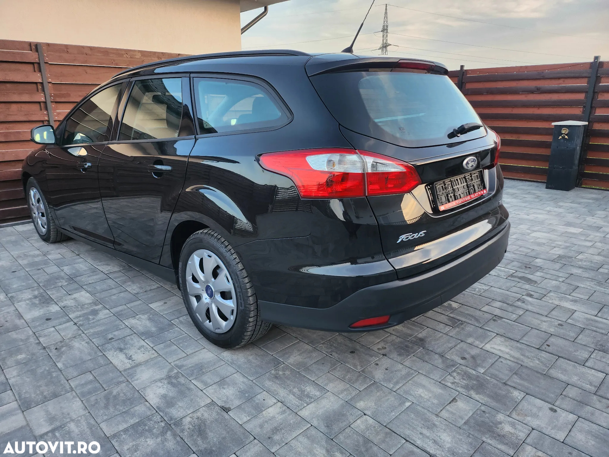 Ford Focus 1.6 TDCi DPF Start-Stopp-System Trend - 3