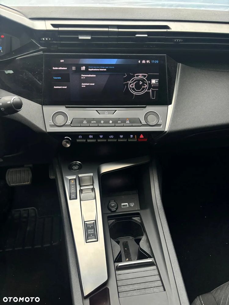 Peugeot 308 BlueHDi 130 EAT8 Style - 13