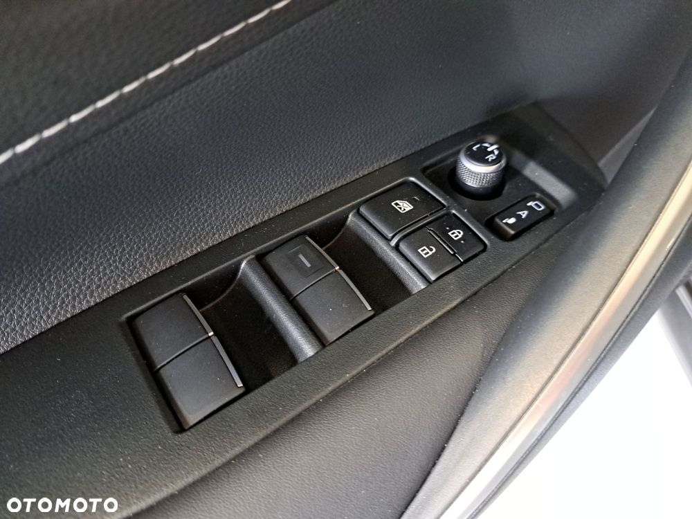 Toyota Corolla 1.8 Hybrid Style - 35