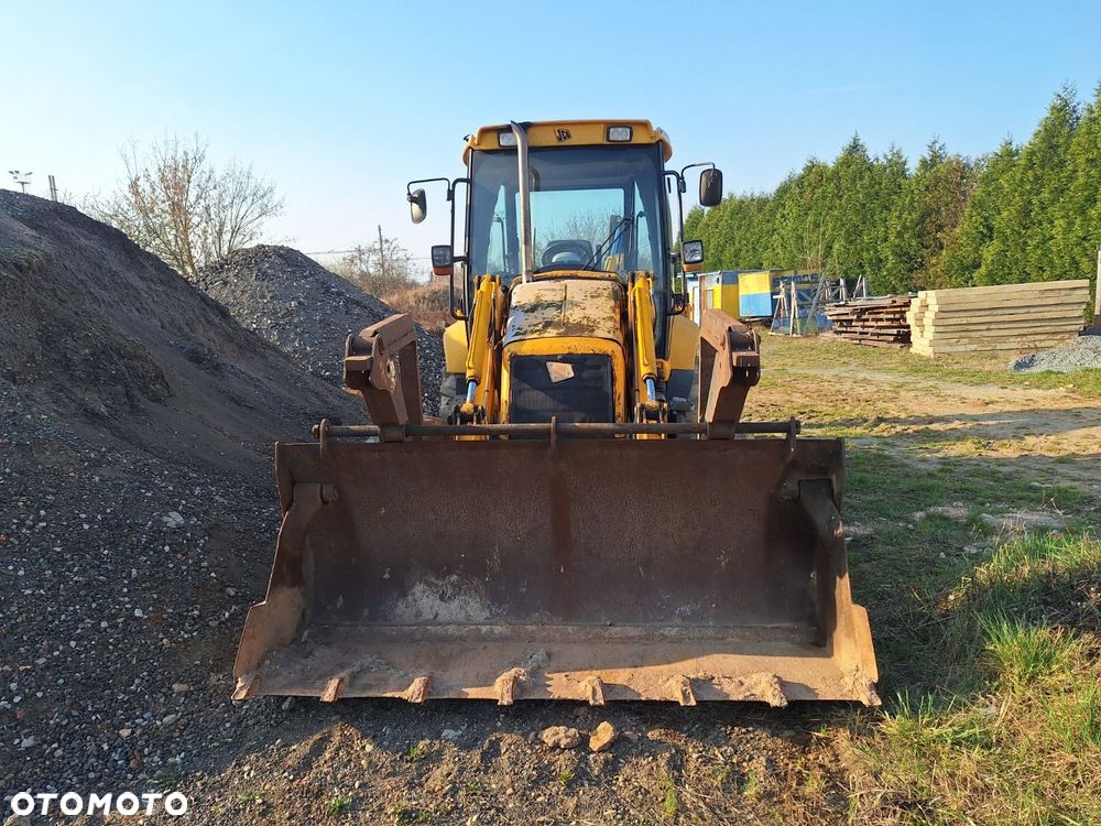 JCB 3Cx 4X4 - 2