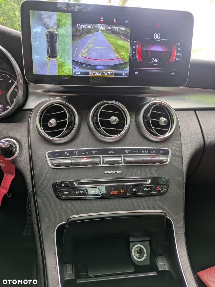Mercedes-Benz Klasa C 250 d 4Matic 9G-TRONIC AMG Line - 16