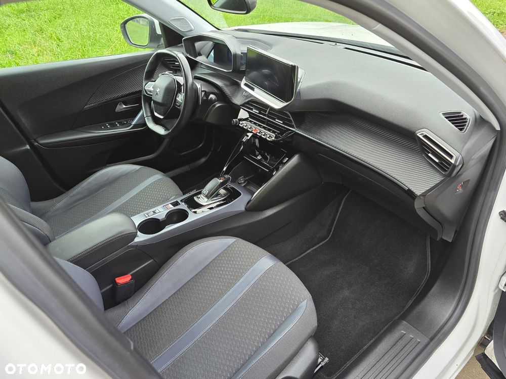 Peugeot 2008 - 28