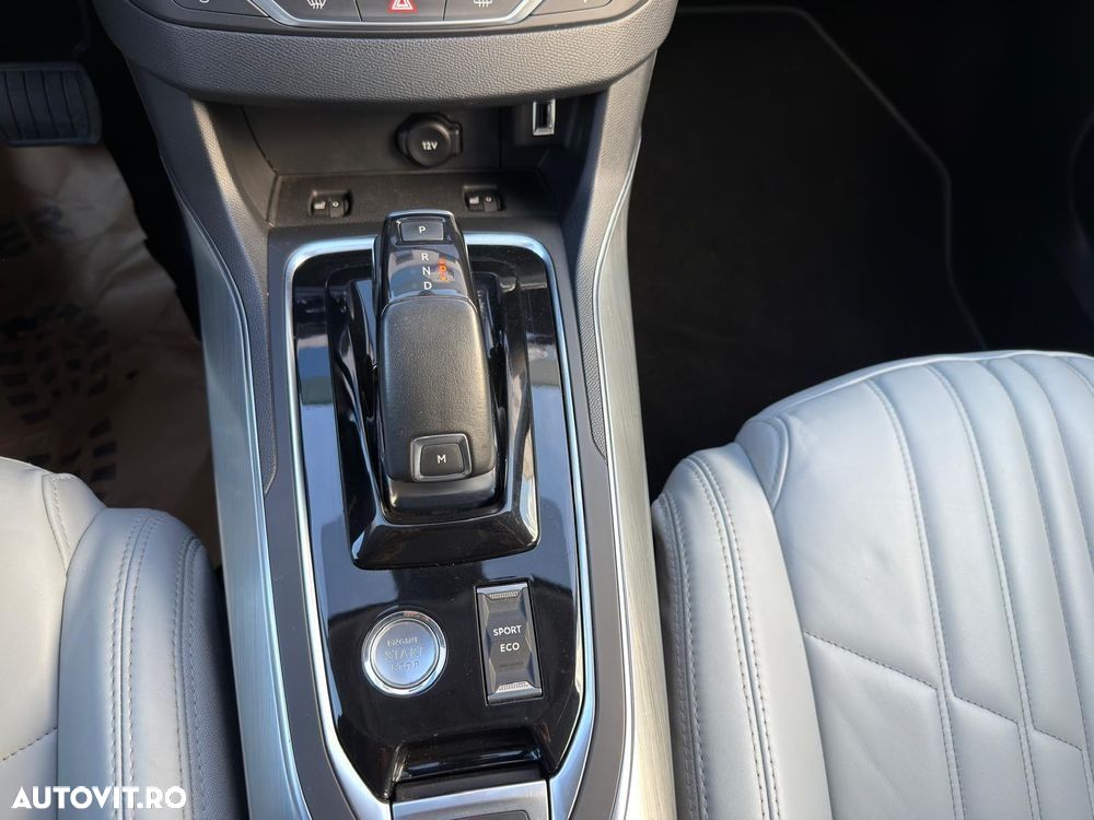 Peugeot 308 PureTech 130 GPF EAT8 Stop & Start Allure - 14