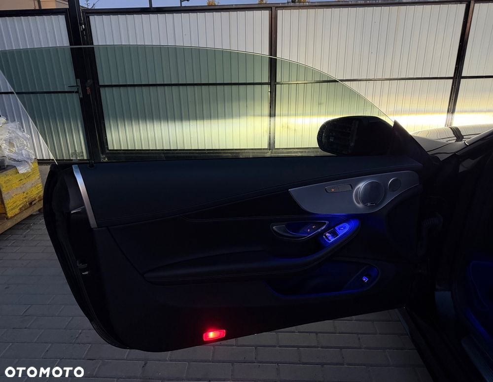 Mercedes-Benz Klasa C 220 d 4Matic 9G-TRONIC AMG Line Plus - 28