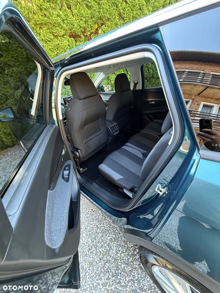 Peugeot 5008 - 14