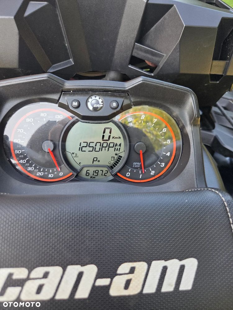 Can-Am Outlander Max - 28
