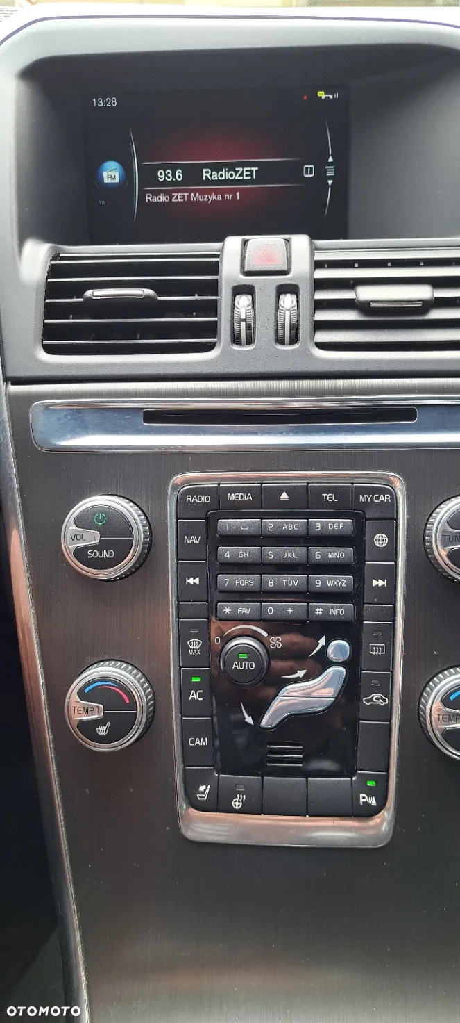 Volvo XC 60 D3 Momentum - 15