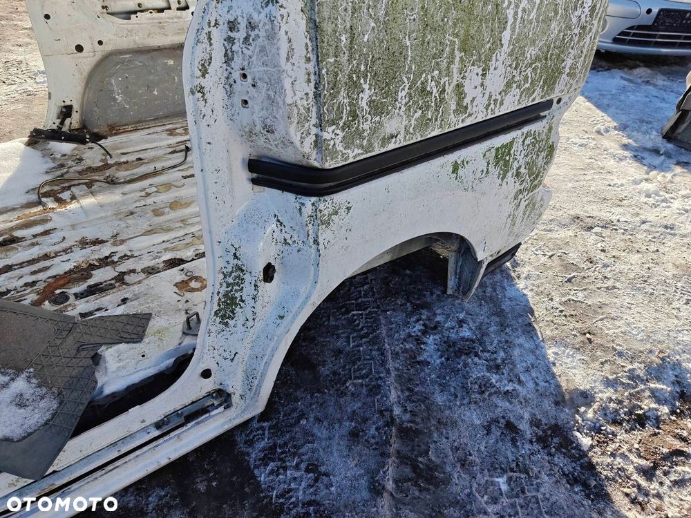 ĆWIARTKA BŁOTNIK LEWY TYŁ NISSAN NV200 - 3