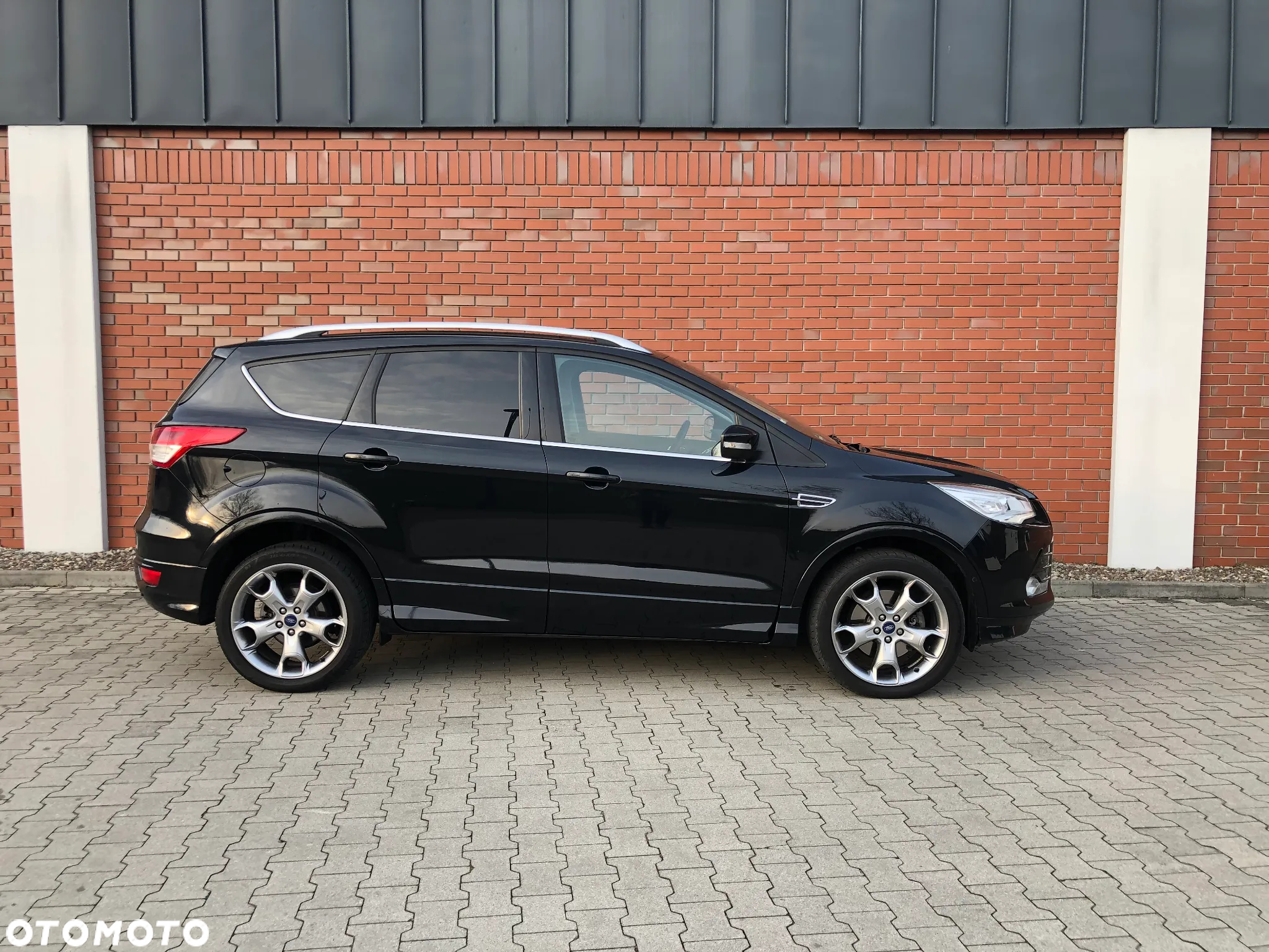 Ford Kuga 2.0 TDCi 4x4 Individual - 14
