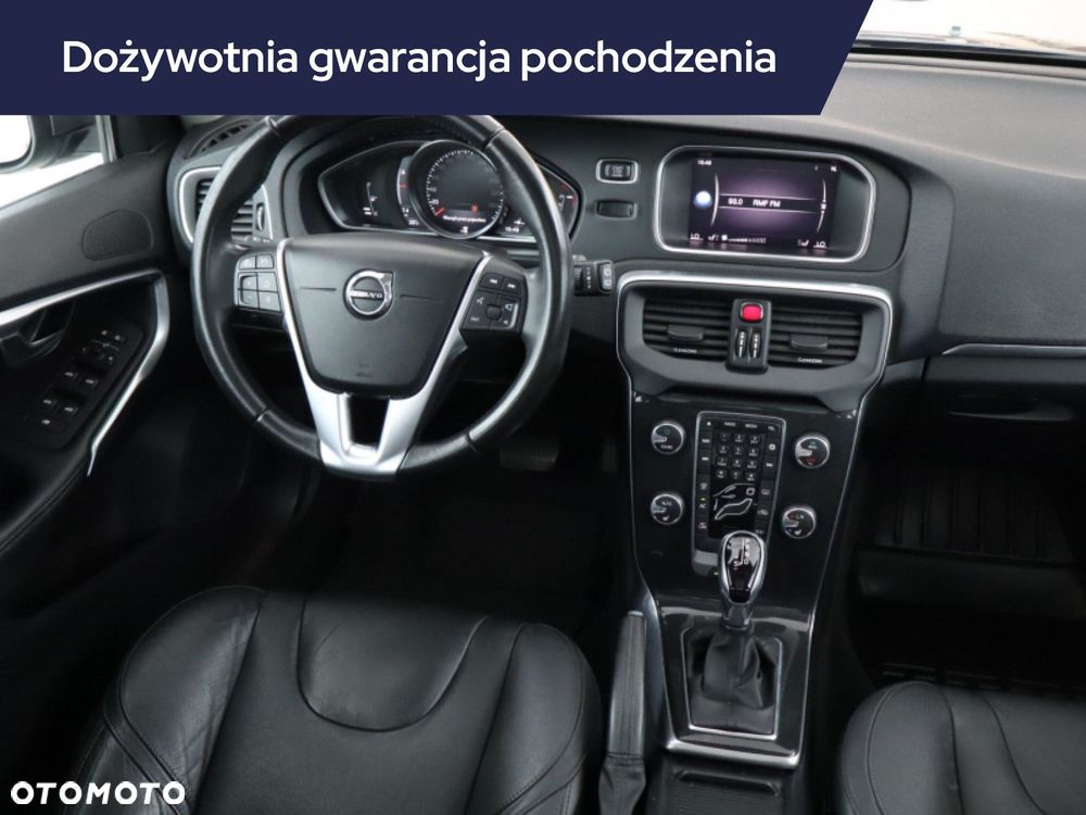 Volvo V40 - 9