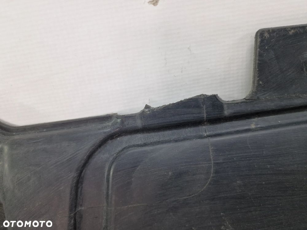 SEAT LEON 3 III , AUDI A3 8V / 8V0 , PASSAT B8 / ARTEON , PŁYTA / OSŁONA POD SILNIK , BENZYNA , NR 3Q0825235A , NR AUKCJI NSŁ438 - 4