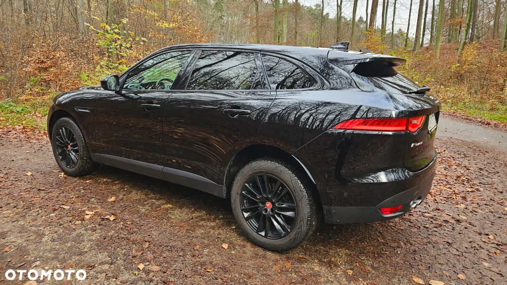 Jaguar F-Pace 2.0 i4D RWD Pure - 11
