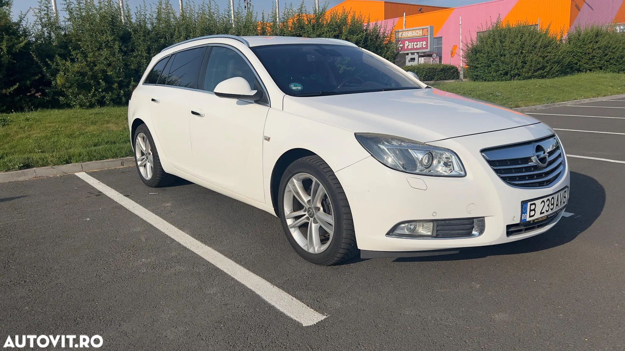 Opel Insignia 2.0 CDTI Sports Tourer - 1