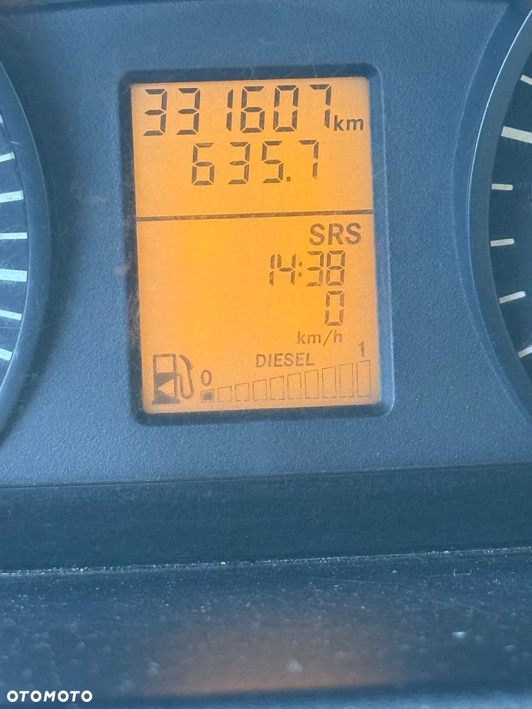 Mercedes-Benz Sprinter - 18