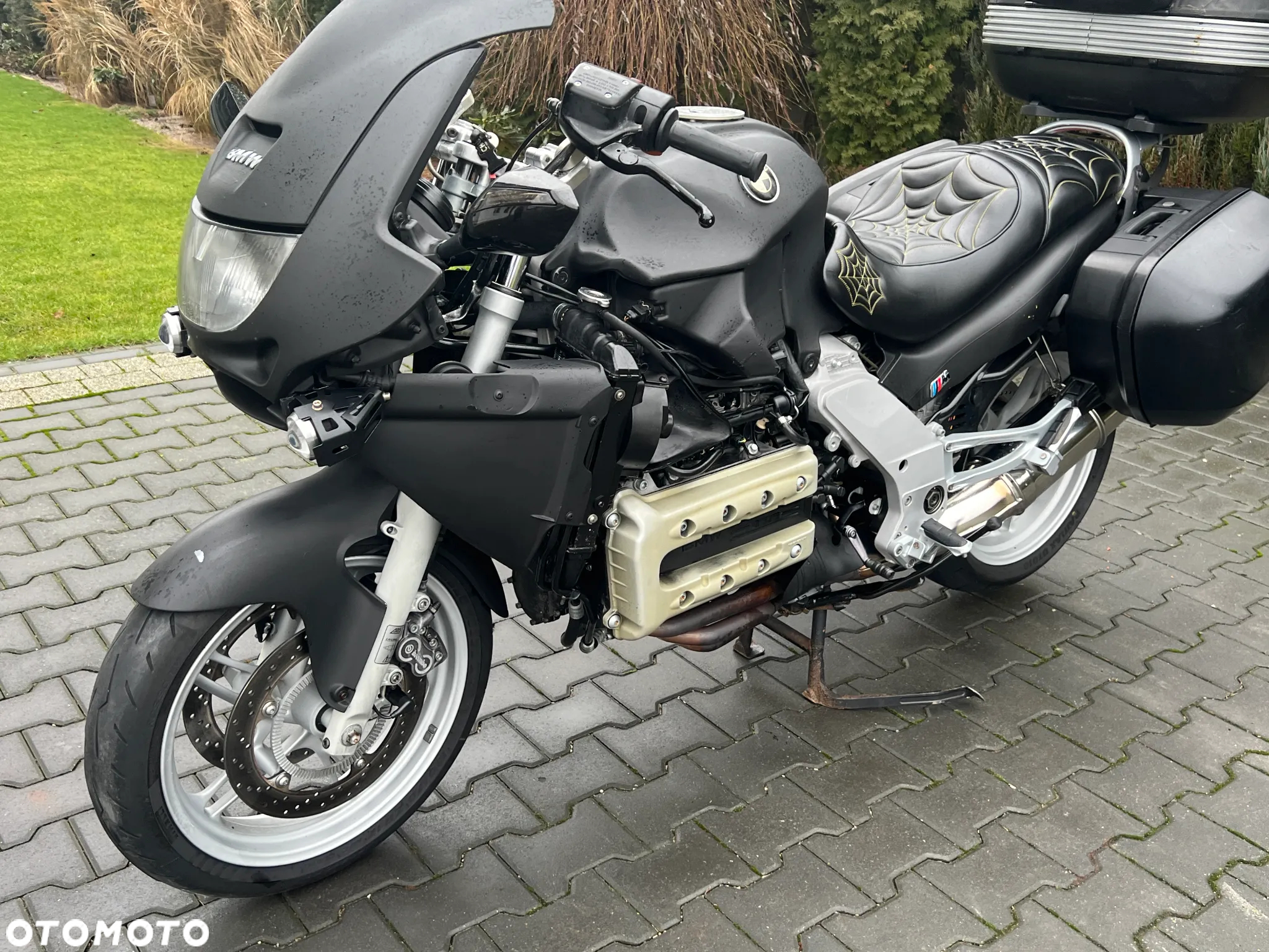 BMW K - 13