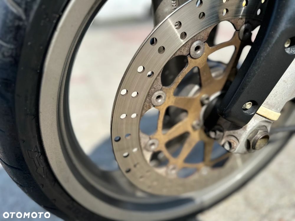 Ducati Monster - 12