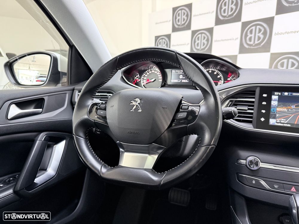 Peugeot 308 PureTech 130 EAT6 Stop & Start Allure - 9