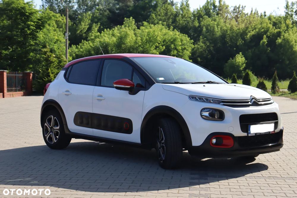 Citroën C3 1.2 PureTech Shine - 2
