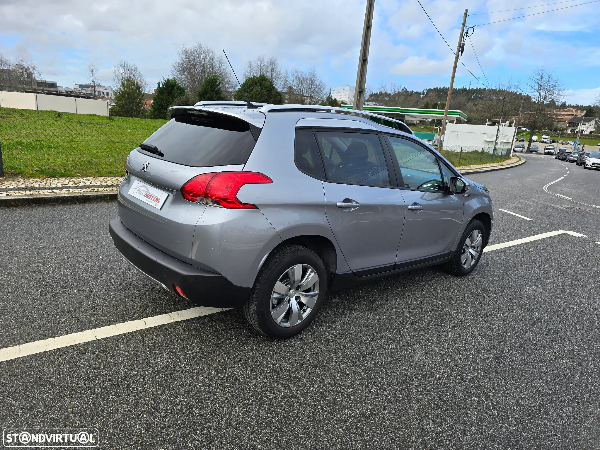 Peugeot 2008 1.2 PureTech Style - 10
