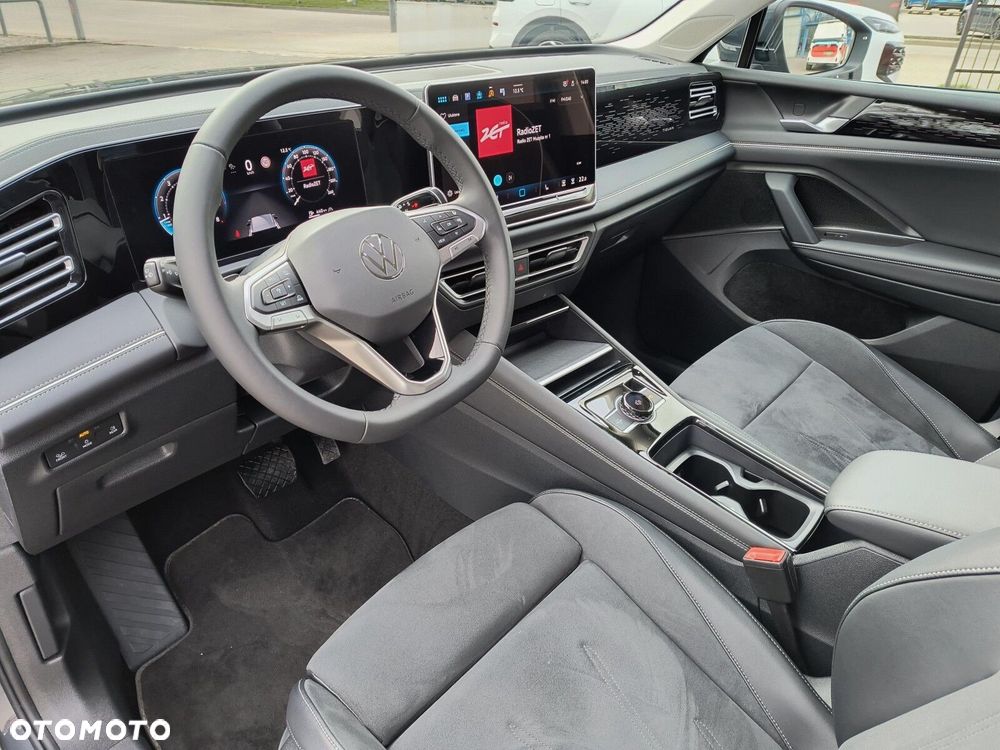 Volkswagen Tiguan - 14