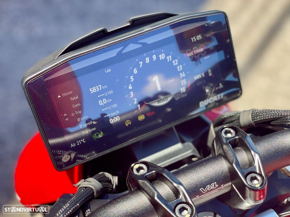 Ducati Streetfighter V4 S - 8