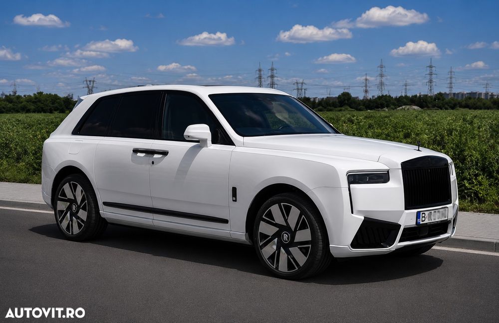 Rolls-Royce Cullinan - 3