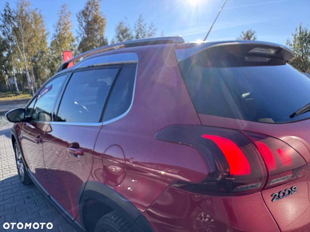 Peugeot 2008 1.2 Pure Tech Crossway S&S EAT6 - 8