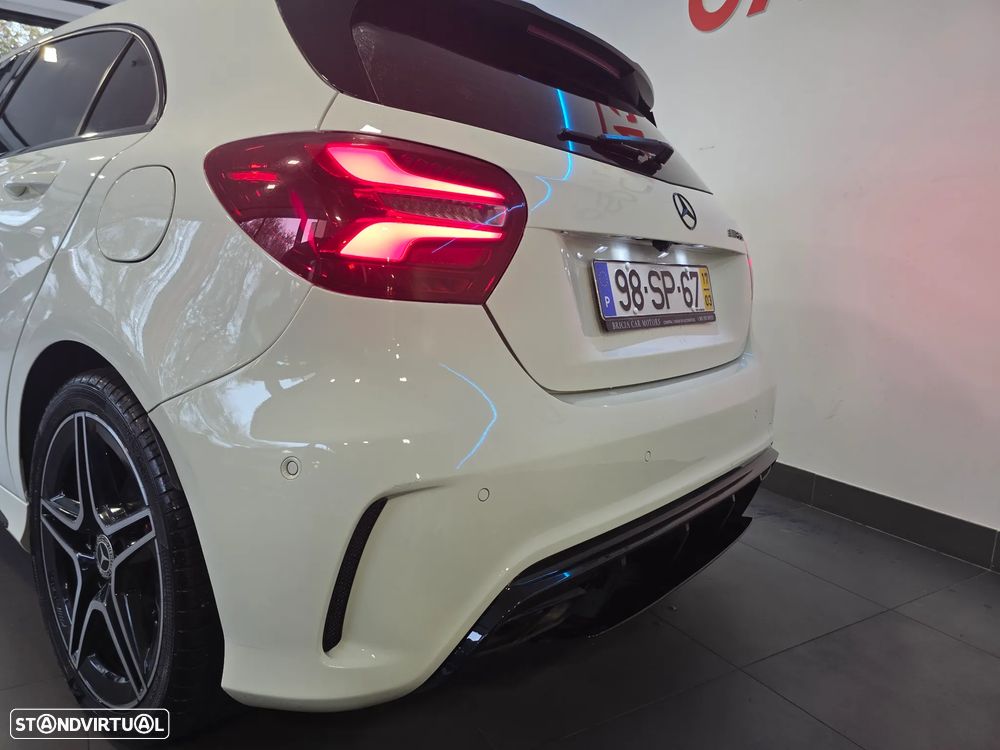 Mercedes-Benz A 180 d AMG Line - 13