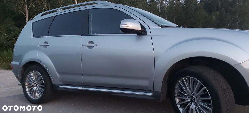 Mitsubishi Outlander 2.4 Intense + EU5 CVT - 26