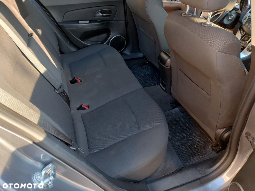 Chevrolet Cruze 1.4 T LT+ - 11