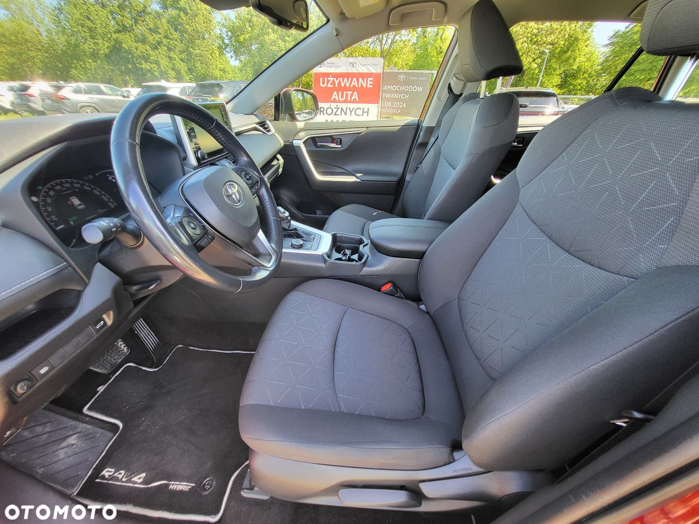 Toyota RAV4 - 18