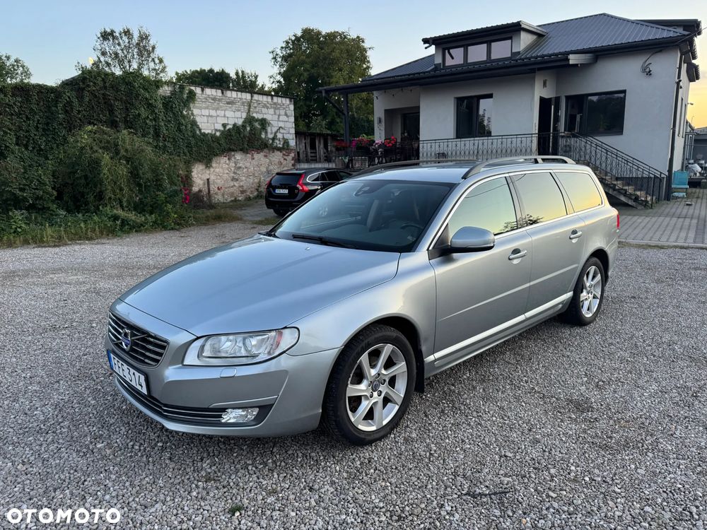 Volvo V70 D4 Drive-E Momentum - 1