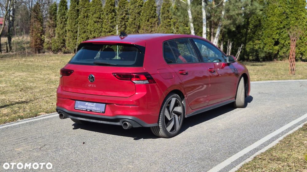 Volkswagen Golf - 15