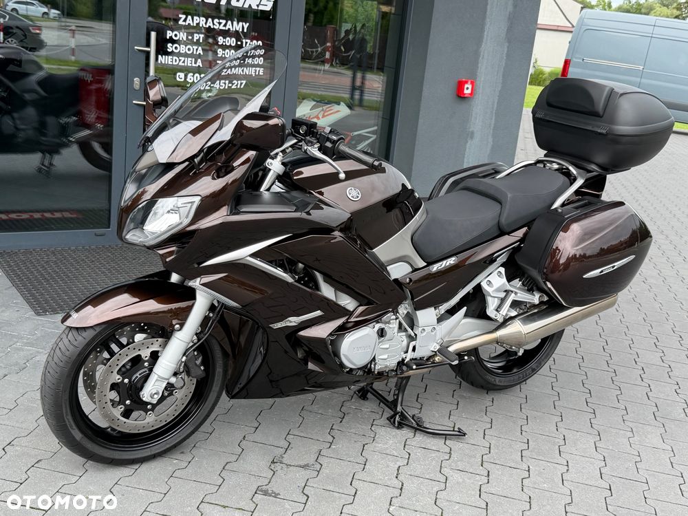 Yamaha FJR - 26