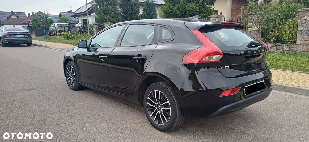 Volvo V40 D2 - 3