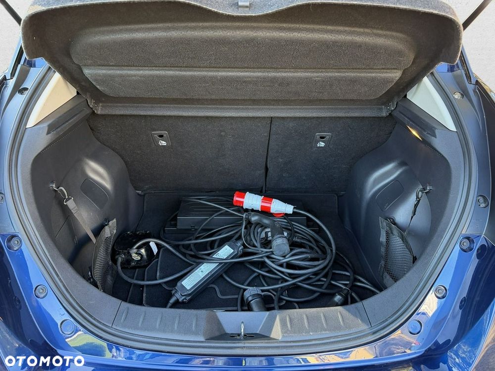Nissan Leaf - 24