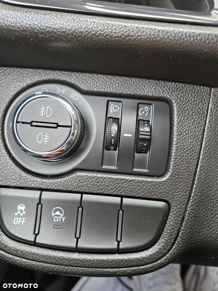 Opel Karl 1.0 ECOFLEX Start/Stop Rocks - 16