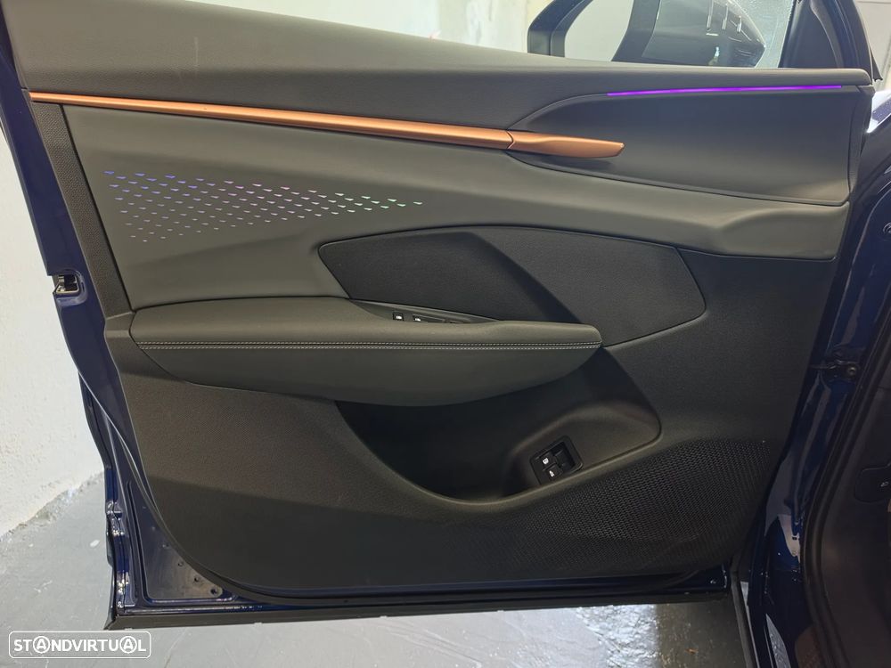 Cupra Terramar 1.5 e-Hybrid DSG - 11