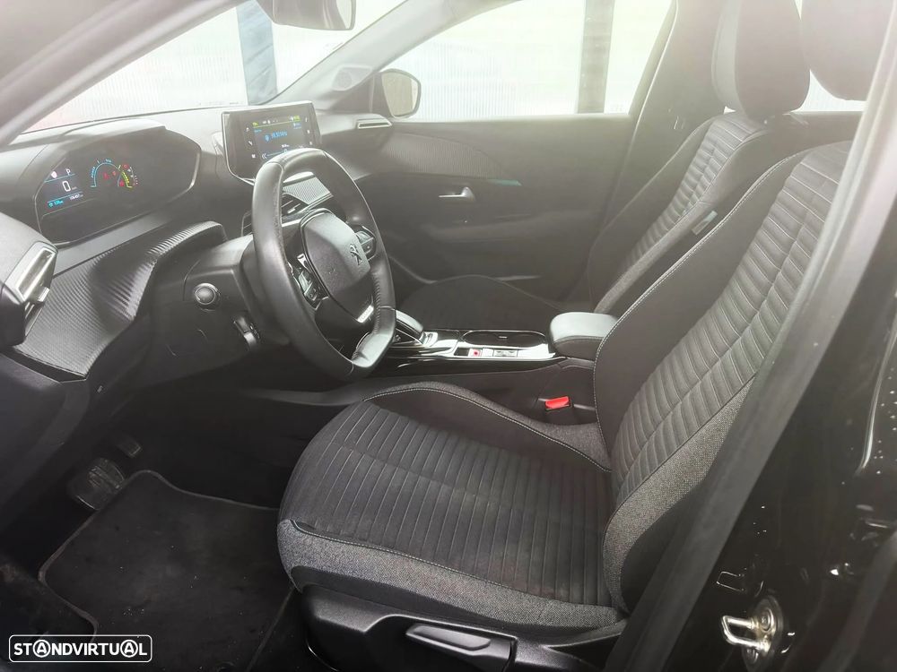 Peugeot e-208 E-Style - 10
