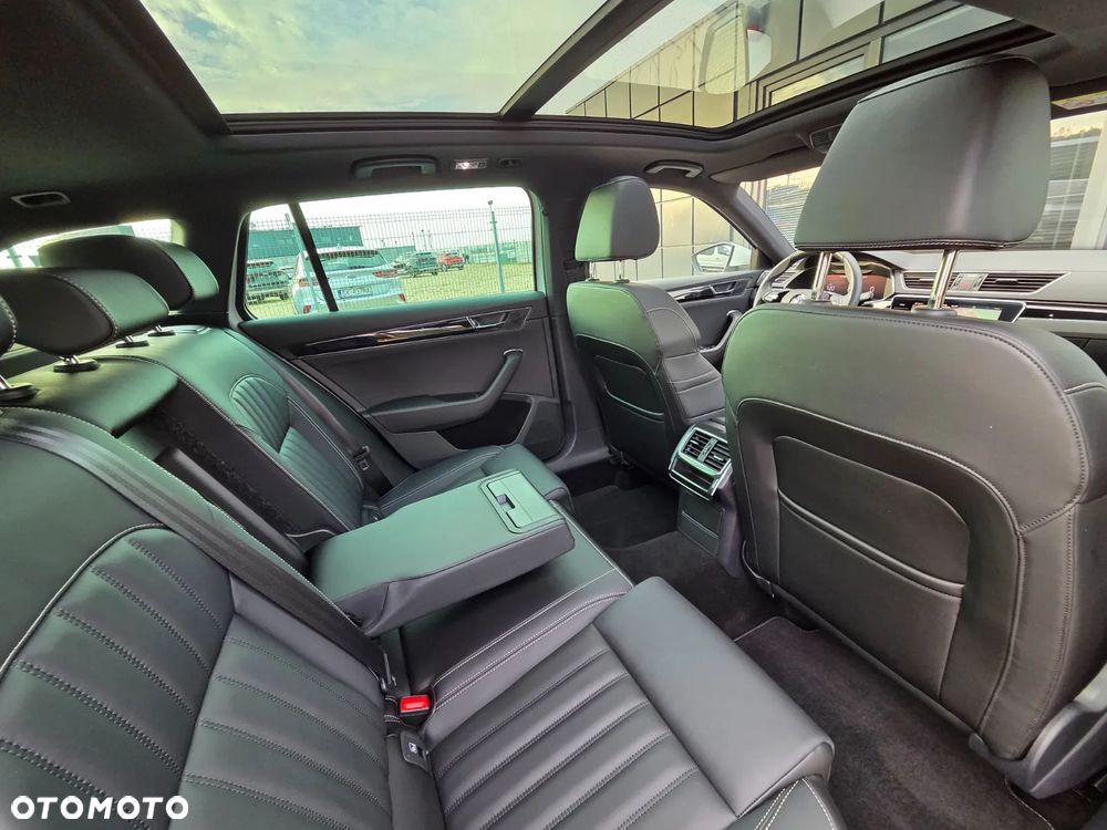 Skoda Superb 2.0 TDI SCR L&K DSG - 36