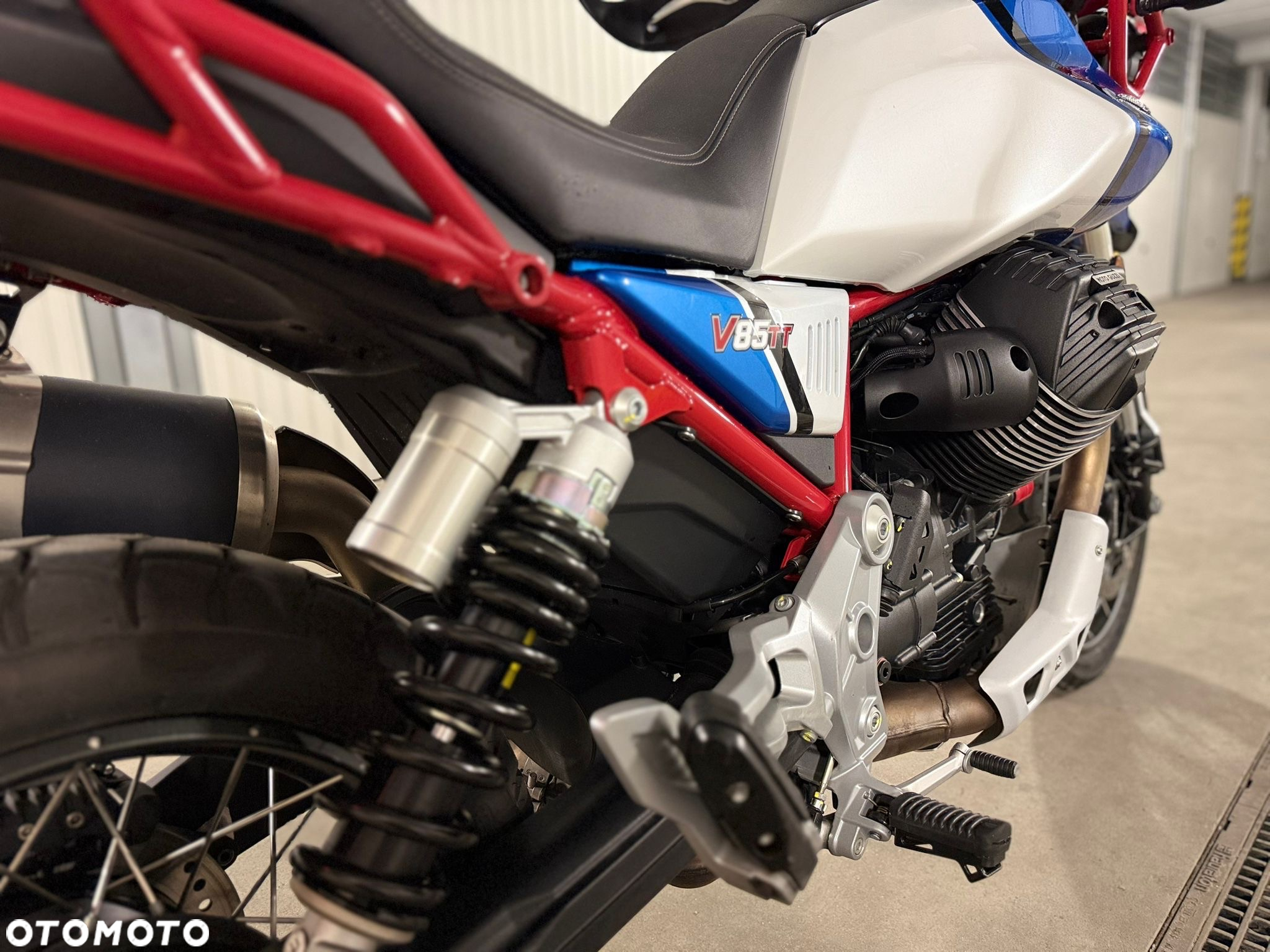 Moto Guzzi V85 - 5