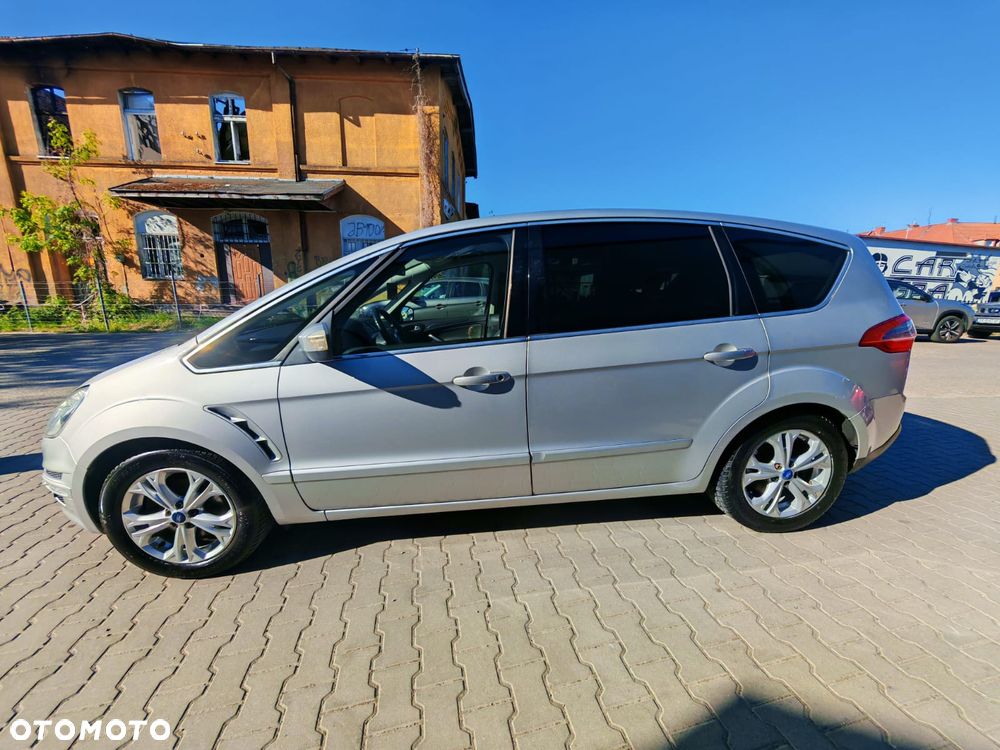 Ford S-Max 2.0 TDCi DPF Titanium - 33