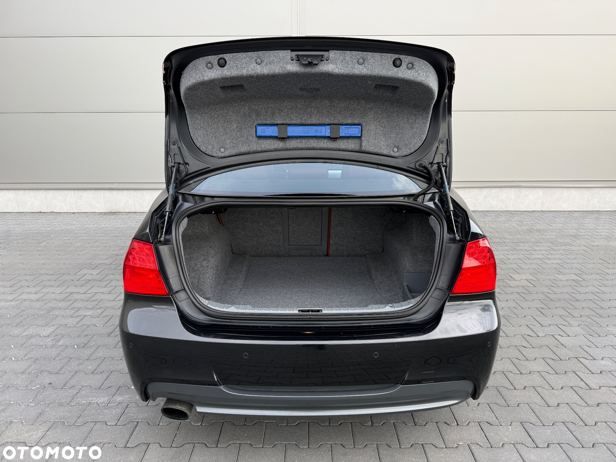 BMW Seria 3 320i - 23