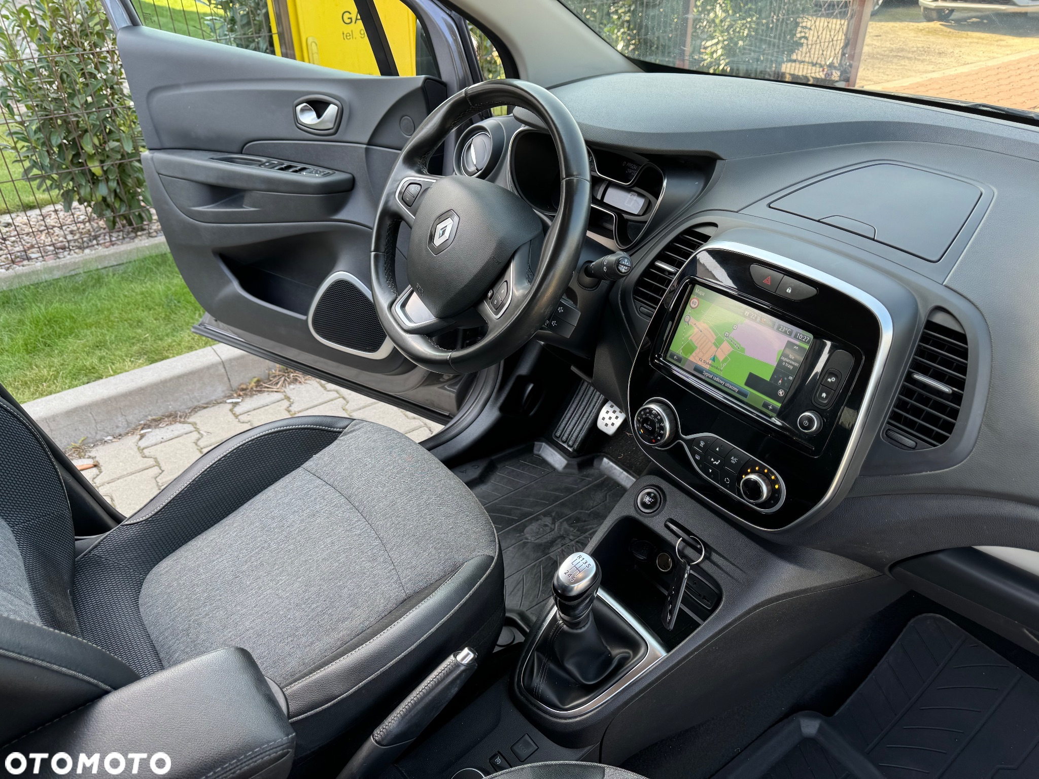 Renault Captur ENERGY TCe 120 Elysee - 20