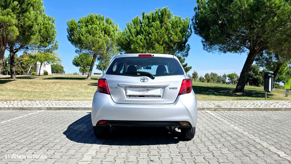 Toyota Yaris 1.0 VVT-i Comfort+P.Style - 5