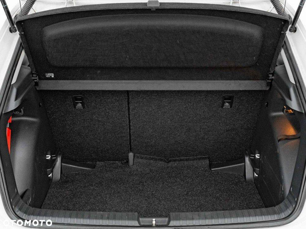 Skoda Fabia 1.0 Ambition - 27