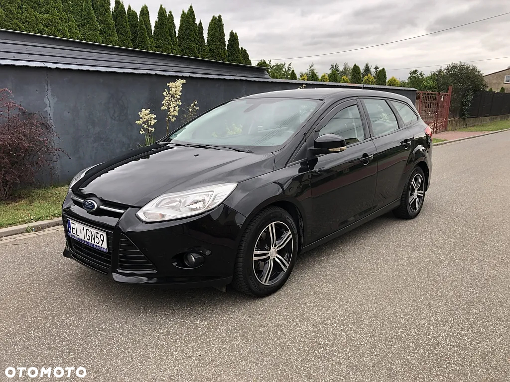 Ford Focus 1.6 Trend - 9