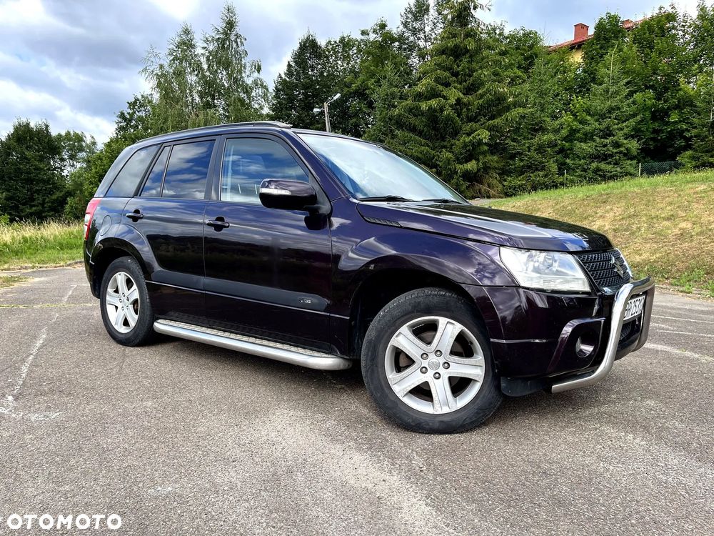 Suzuki Grand Vitara 2.4 De Luxe - 9