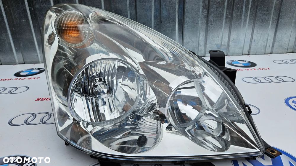 TOYOTA COROLLA VERSO II 2 2004-2007 Reflektor Prawy Lampa Prawa EUROPA KOMPLETNA ORYGINALNA IDEALNA - 3