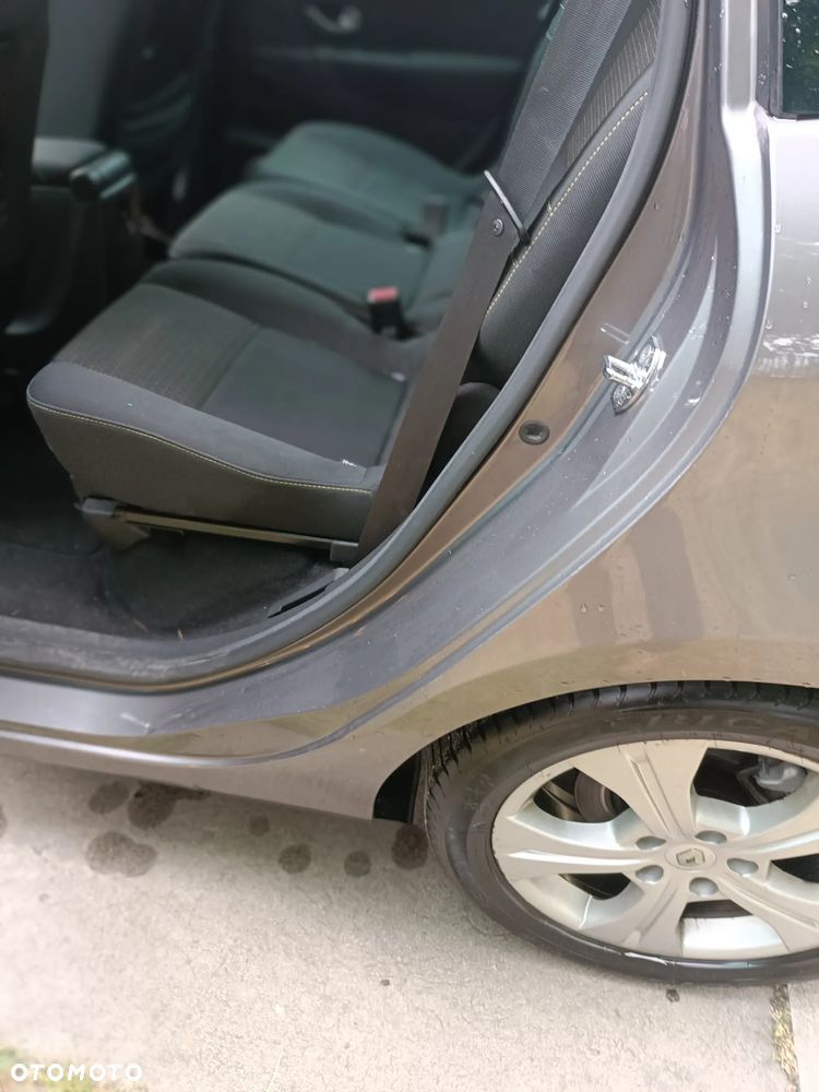 Renault Scenic - 13
